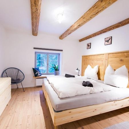 Farmhouse Eckartsberg Im Zittauer Gebirge - Ferienwohnung Mit 2 Schlafzimmern, Terrasse Und Wallbox Mittelherwigsdorf Exterior foto