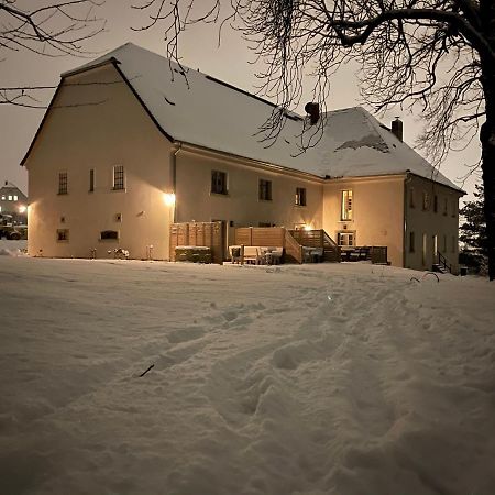 Farmhouse Eckartsberg Im Zittauer Gebirge - Ferienwohnung Mit 2 Schlafzimmern, Terrasse Und Wallbox Mittelherwigsdorf Exterior foto