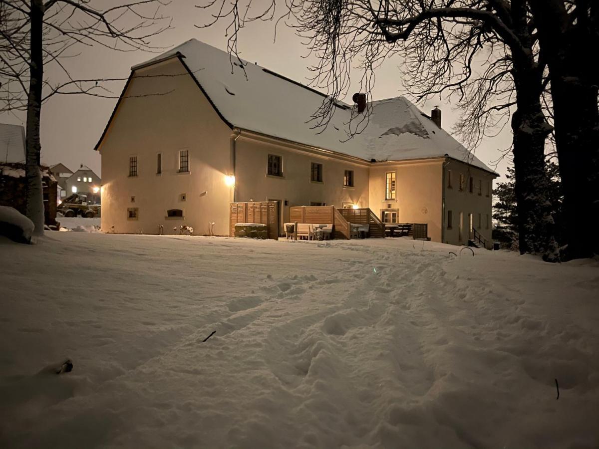 Farmhouse Eckartsberg Im Zittauer Gebirge - Ferienwohnung Mit 2 Schlafzimmern, Terrasse Und Wallbox Mittelherwigsdorf Exterior foto